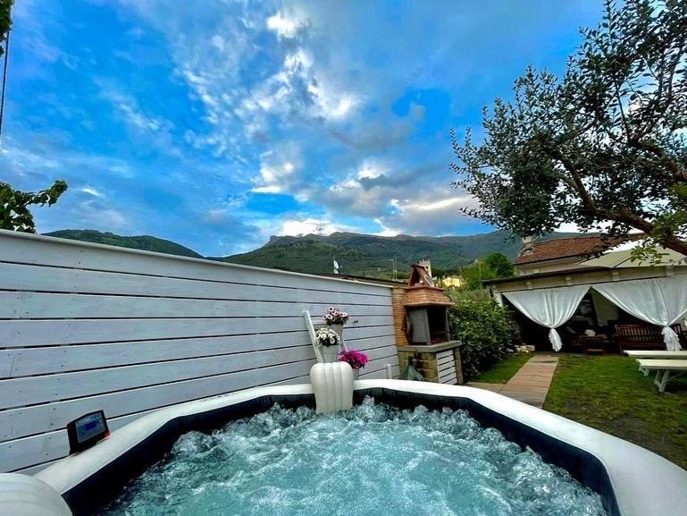 カマイオーレ Casa Vittoriaヴィラ エクステリア 写真