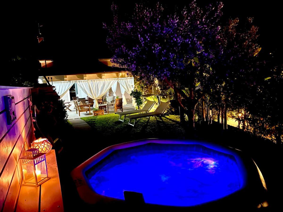 カマイオーレ Casa Vittoriaヴィラ エクステリア 写真