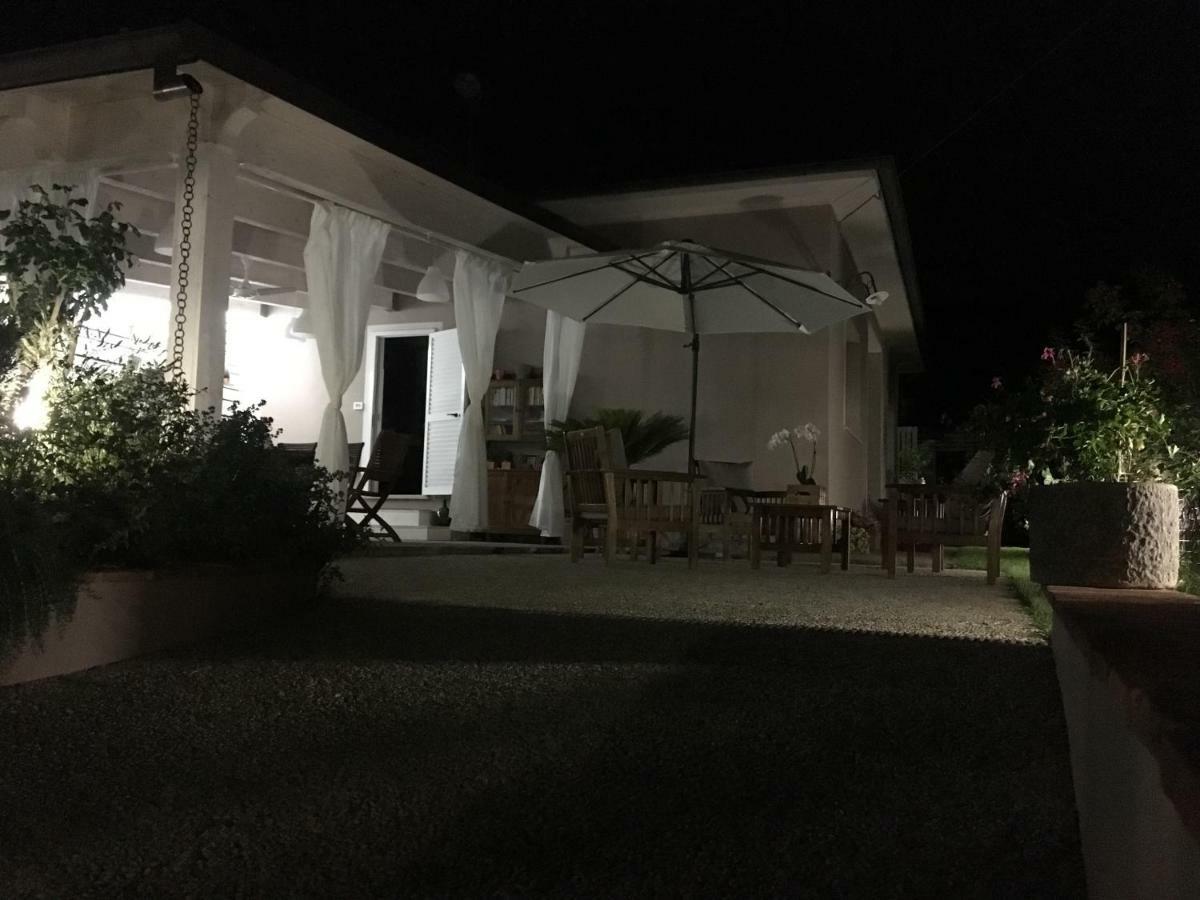 カマイオーレ Casa Vittoriaヴィラ エクステリア 写真