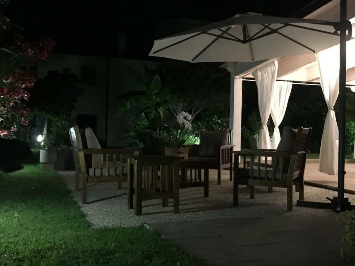 カマイオーレ Casa Vittoriaヴィラ エクステリア 写真